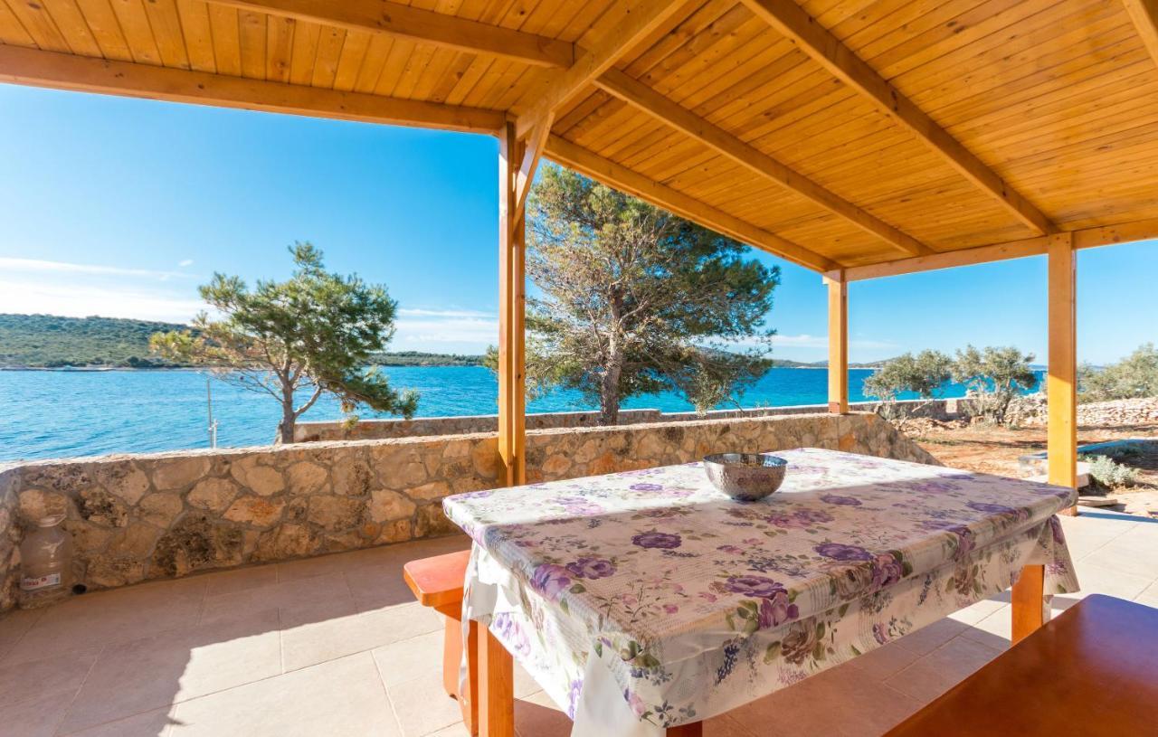 Mobile Home Rock Rose 1 Tkon Exterior photo